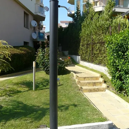 Apartament Starfish Lux شقة *