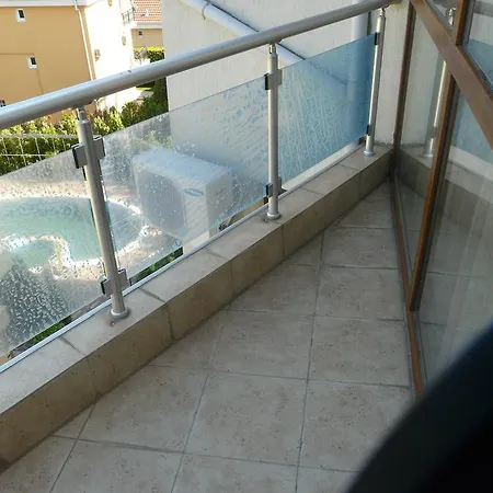 Apartament Starfish Lux شقة سفيتي فلاس